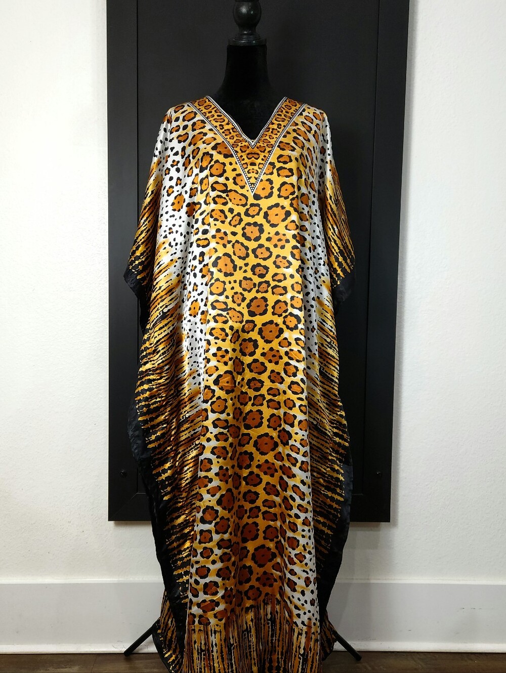 EY Signature Women's Bohemian Leopard Print Caftan Maxi Dress OS
